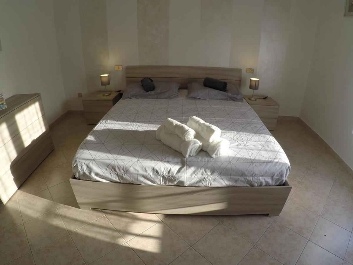 Casa Talita Apartment คาปริโน เวโรเนเซ ภายนอก รูปภาพ
